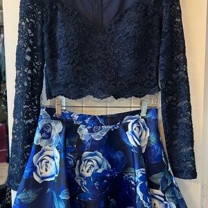 Elegant Navy Blue Lace Mini Dress